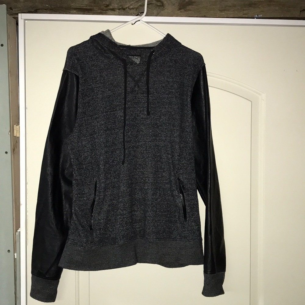 Brooklyn cloth, hoodie (with leather arms)